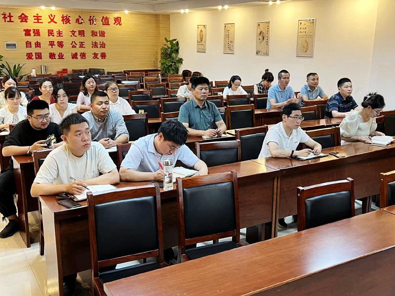 法務培訓2.jpg 法務培訓2.jpg